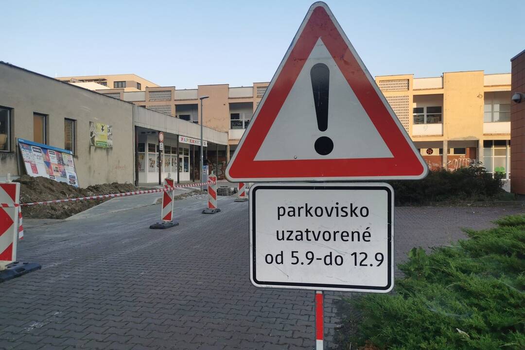 FOTO: Parkovisko pri Družbe bude pre rekonštrukciu uzatvorené, foto 1
