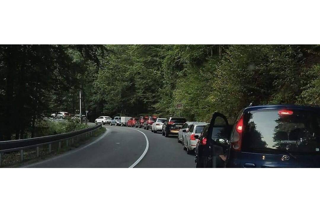 FOTO: Požiar dodávky na Kľaku, foto 9