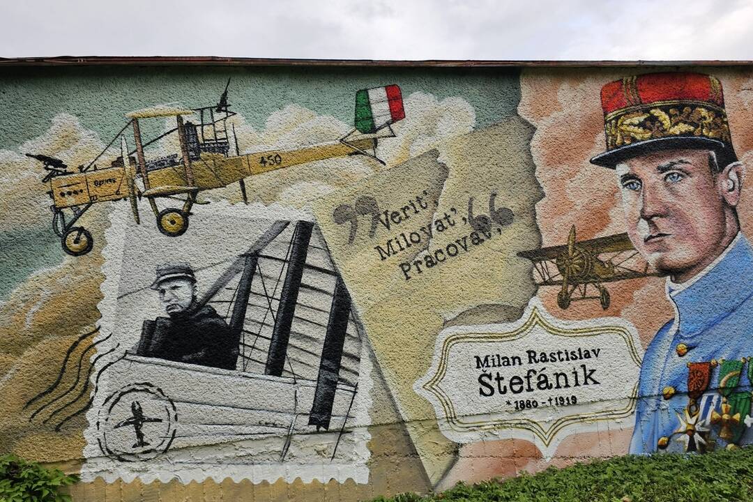 FOTO: Púchov zdobí ďalšia obnovená trafostanica, foto 3