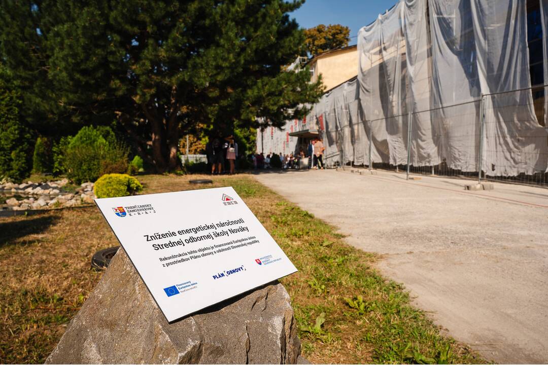 FOTO: Stredná škola v Novákoch prechádza rekonštrukciou, foto 4