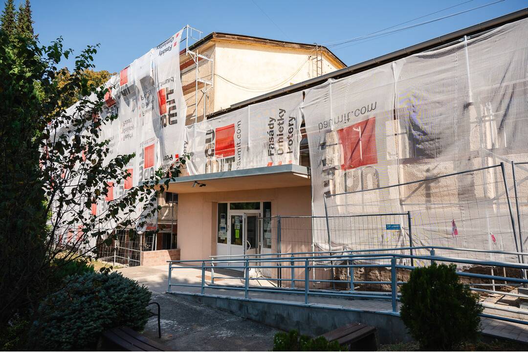 FOTO: Stredná škola v Novákoch prechádza rekonštrukciou, foto 7