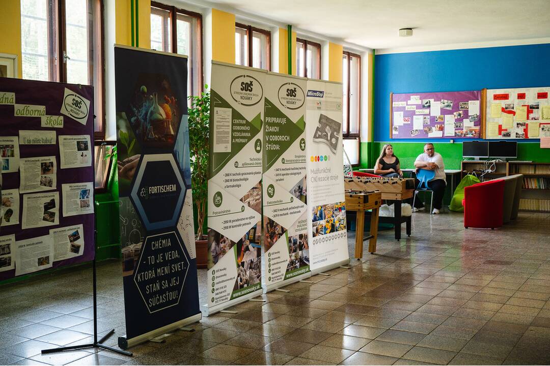 FOTO: Stredná škola v Novákoch prechádza rekonštrukciou, foto 9