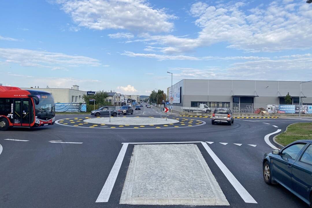 FOTO: Opravy ciest v Trenčíne, foto 9