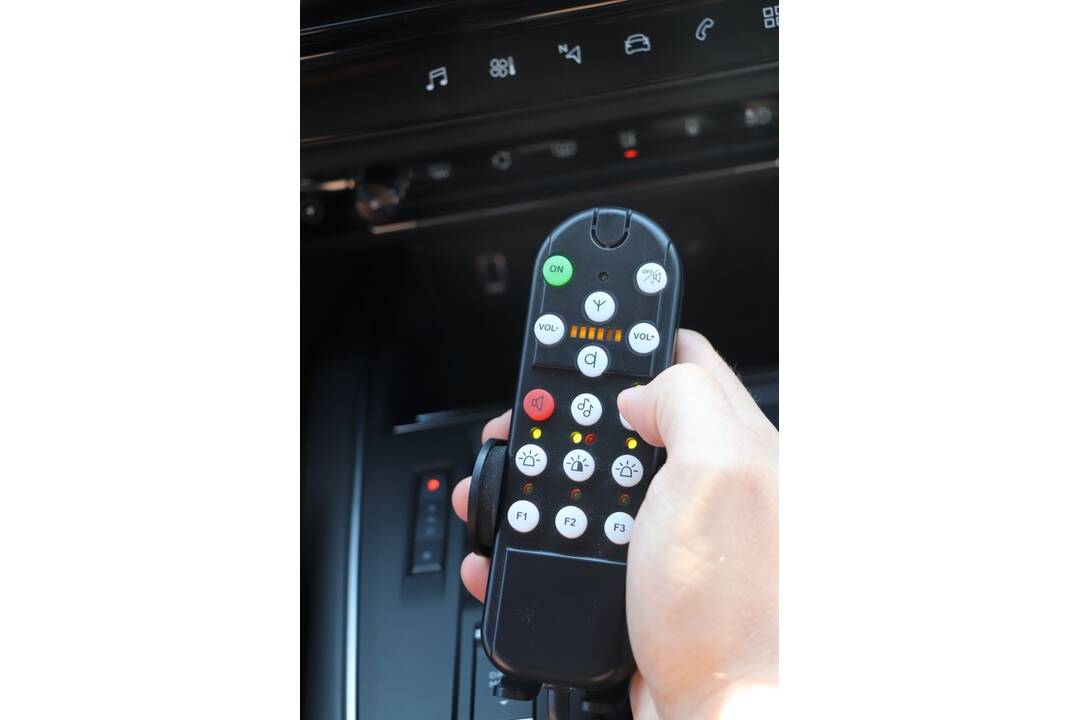 FOTO: Nové vozidlá mestskej polície v Dubnici, foto 8