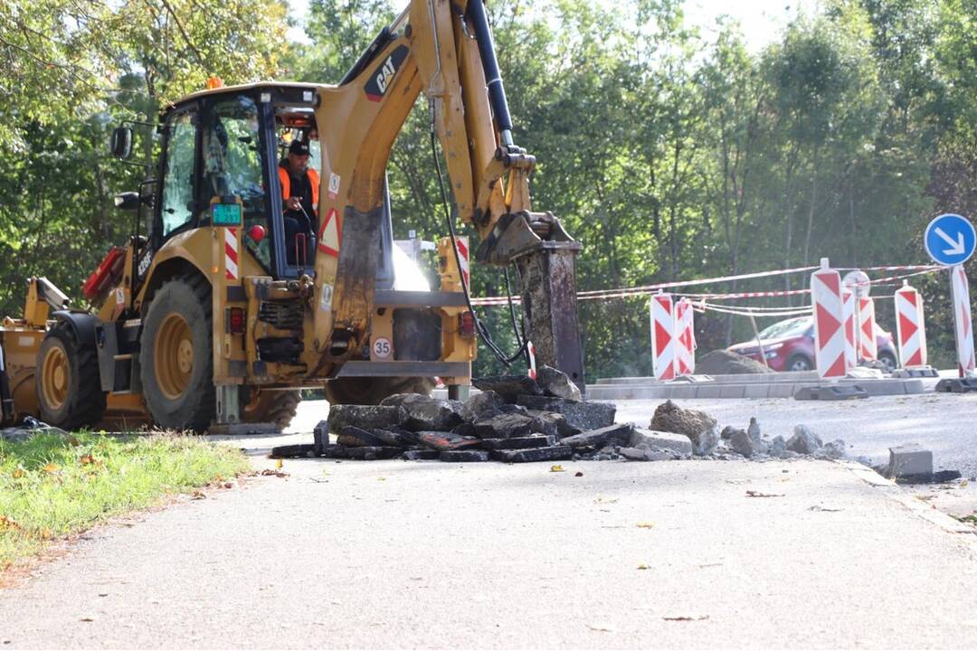 FOTO: Rekonštrukcia problematickej križovatky v Dubnici nad Váhom, foto 2