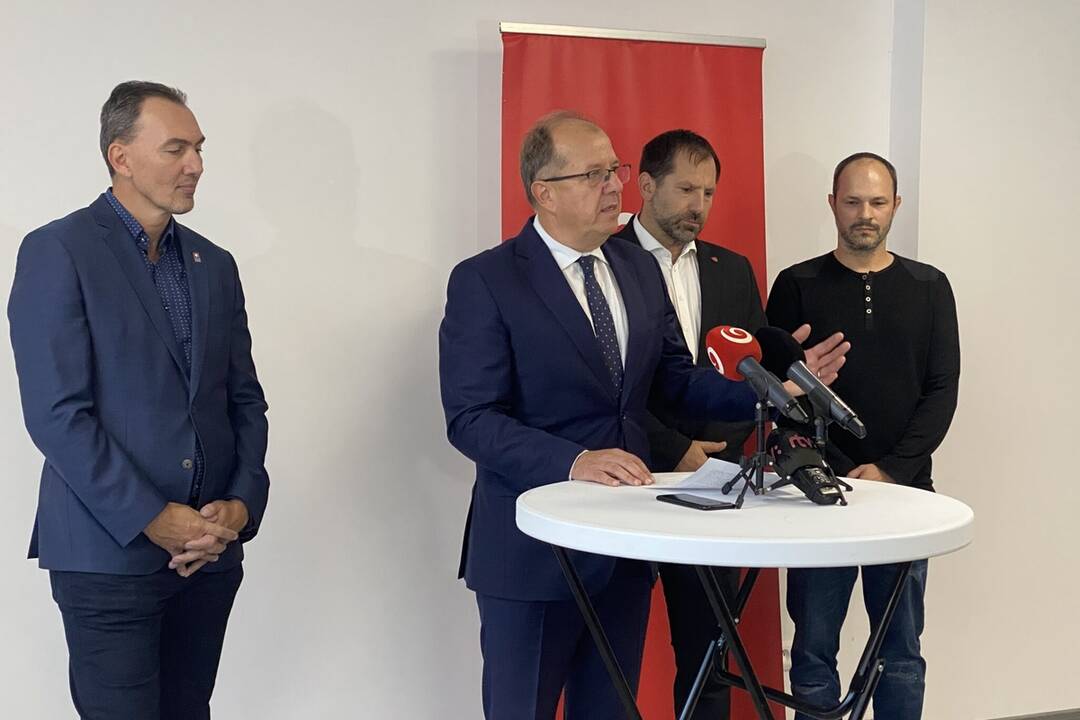 FOTO: Zimný štadión dostáva definitívnu podobu , foto 1