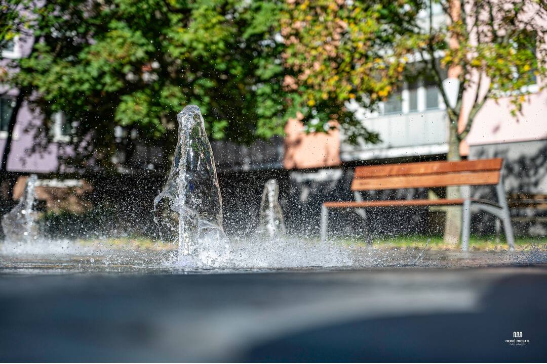 FOTO: Nová moderná fontána bude zdobiť sídlisko v Novom Meste nad Váhom, foto 2