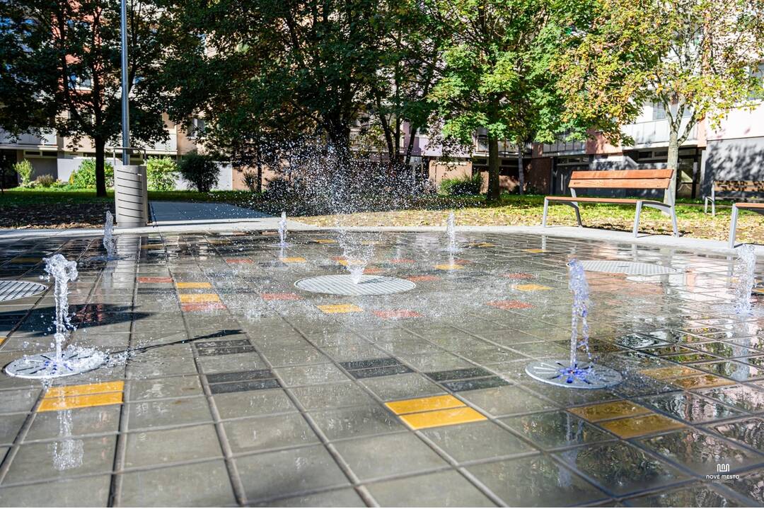 FOTO: Nová moderná fontána bude zdobiť sídlisko v Novom Meste nad Váhom, foto 6