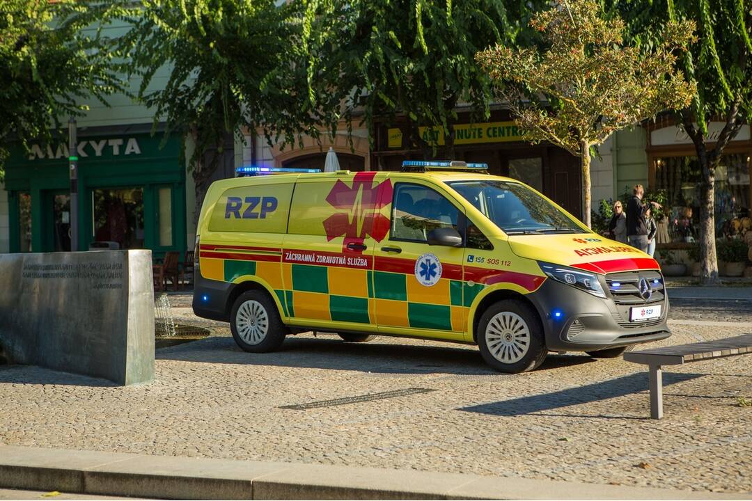 FOTO: Po Trenčíne jazdí jedinečné záchranárske vozidlo, foto 9
