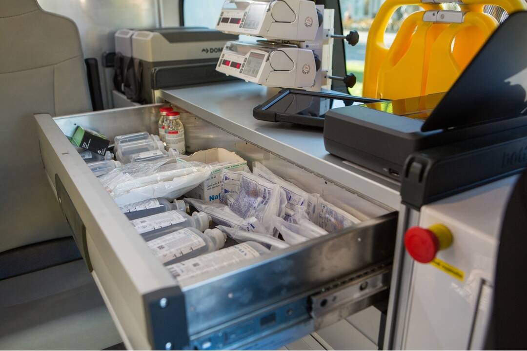 FOTO: Po Trenčíne jazdí jedinečné záchranárske vozidlo, foto 10