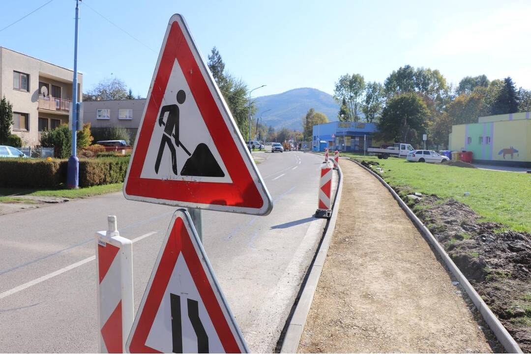FOTO: Rekonštrukcia chodníkov v Dubnici nad Váhom, foto 6