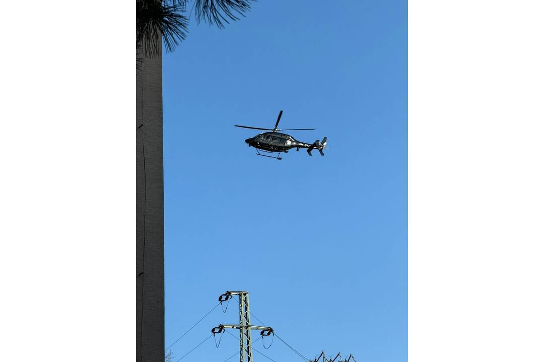 FOTO: Seniora z Handlovej hľadali drony, vrtuľník a desiatky ľudí. Nakoniec prišla dobrá správa, foto 8