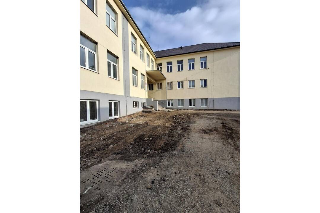 FOTO: Rekonštrukcia Hviezdoslavovej ulice v Ilave, foto 5