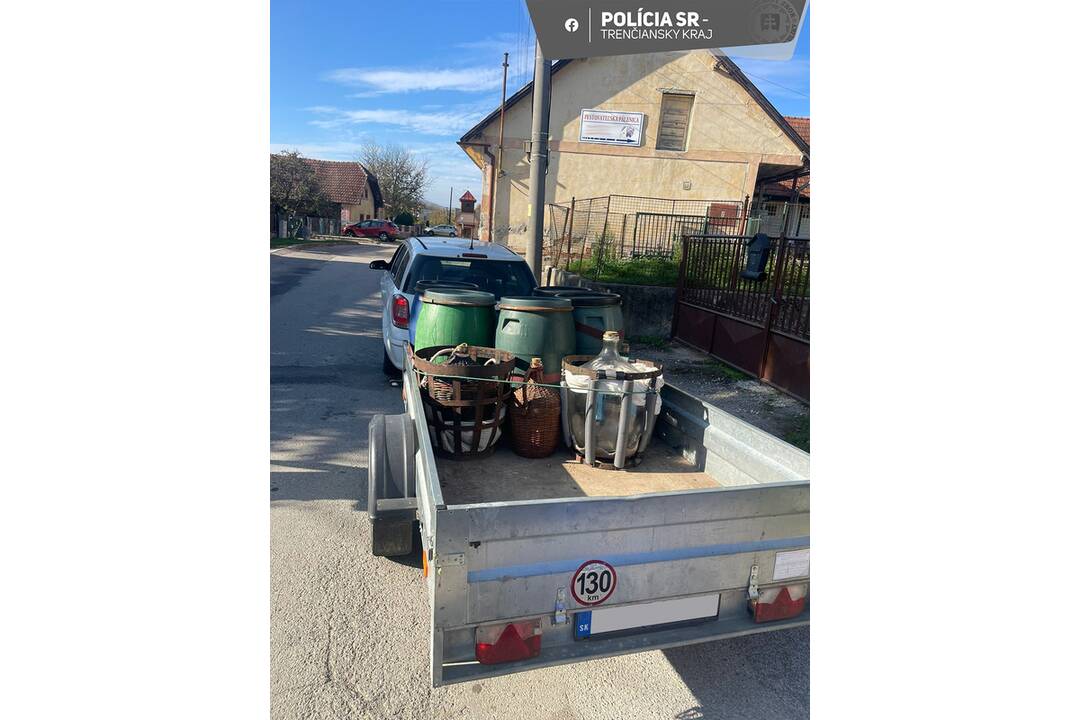 FOTO: Muž nafúkal pri policajnej kontrole vo Svinnej, takmer dve promile, foto 2