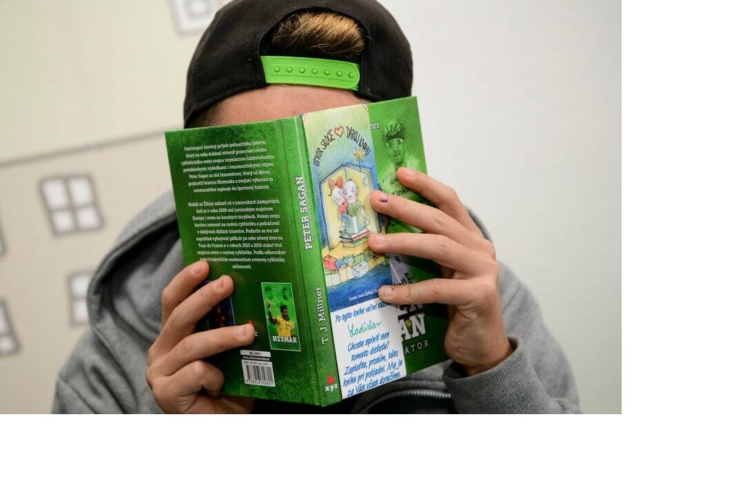 FOTO: Trenčania podporte deti kúpou knihy, foto 6