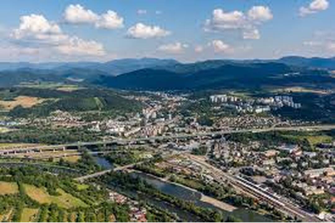 FOTO: V priestoroch mesta Považská Bystrica vznikne jedlý ostrov, foto 4