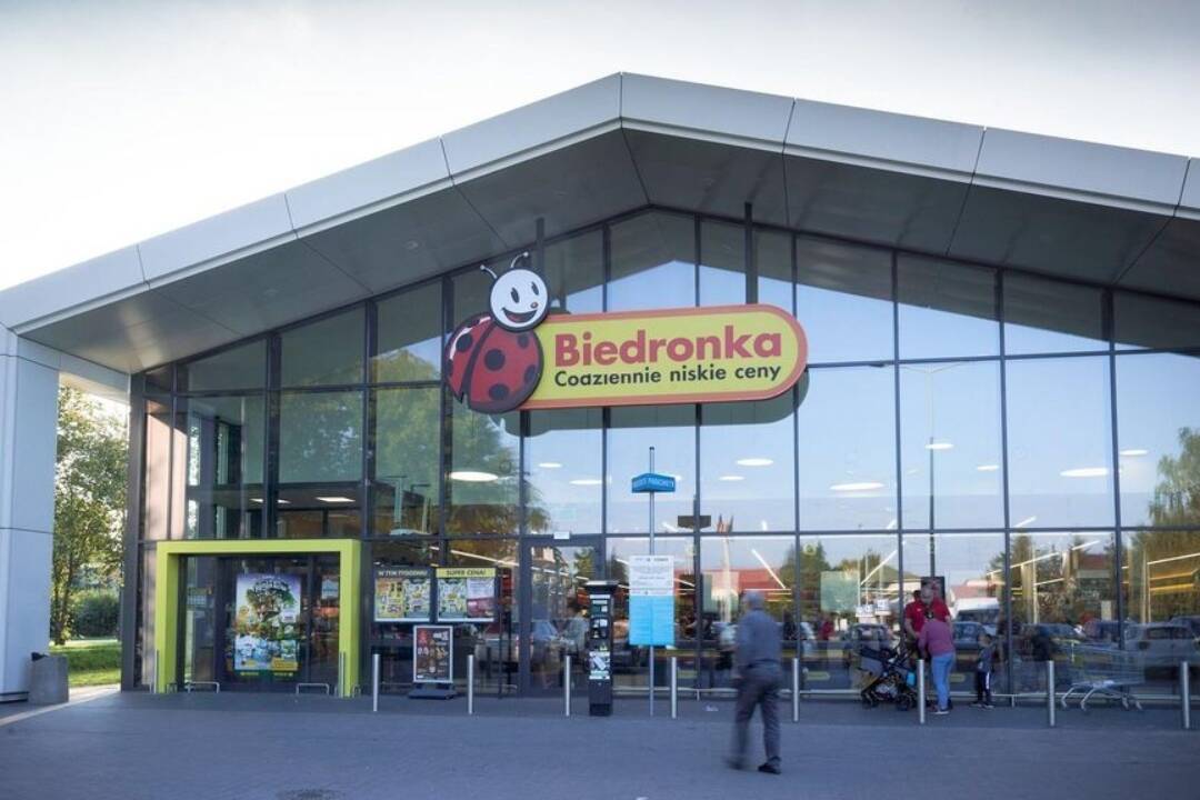 FOTO: V Považskej Bystrici obmedzia dĺžku státia na parkovisku , foto 4