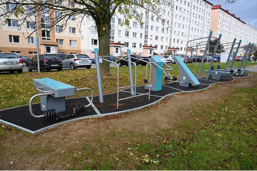 FOTO: Dubničania sa tešia z moderných a zrekonštruovaných športovísk, foto 7
