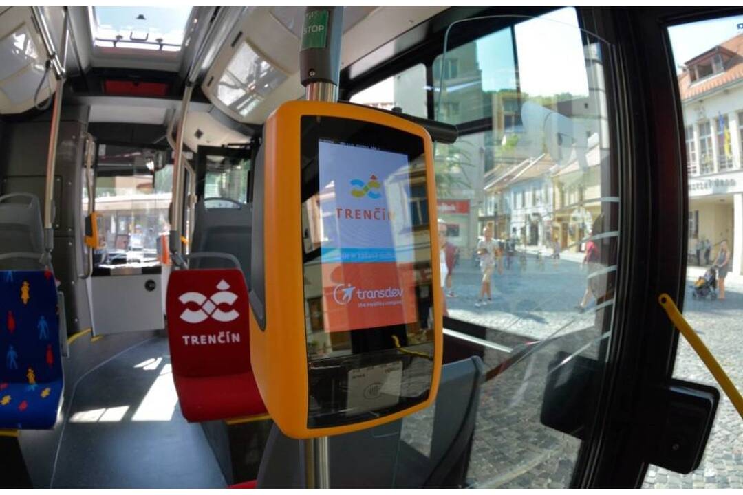 FOTO: Trenčania upozorňujú na správanie šoférov MHD, foto 1