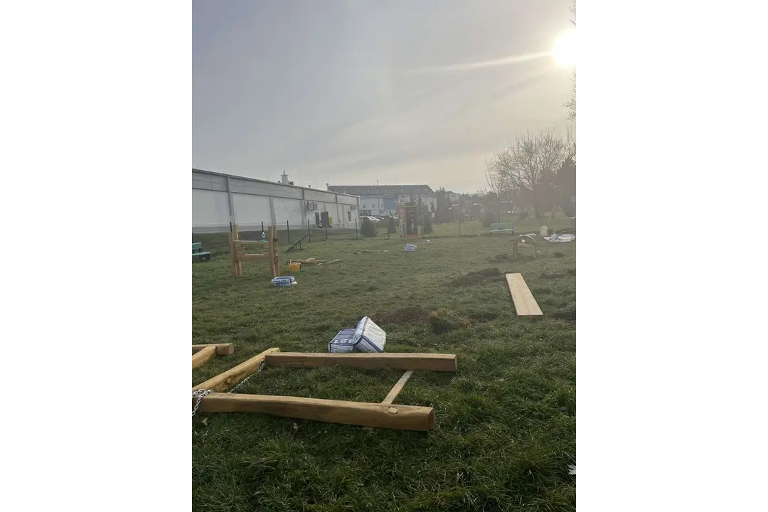FOTO: V Prievidzi pribudne zeleň aj agility prvky pre štvornohých obyvateľov , foto 3