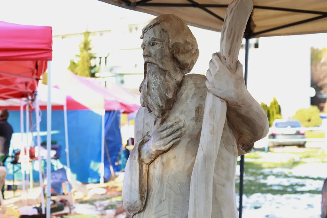 FOTO: Nový drevený betlehem obohatí Vianoce v Kanianke, foto 25