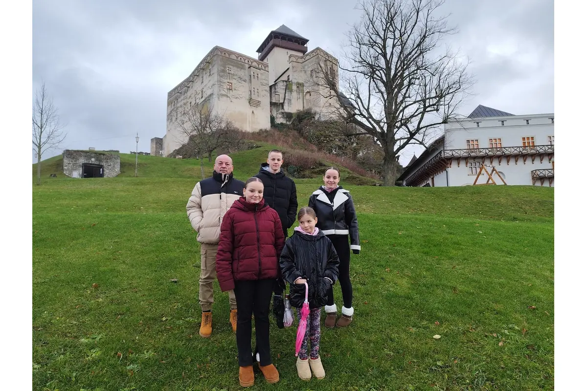 FOTO: Lovec hradov zachytil unikátny záber mesta Trenčín, foto 4