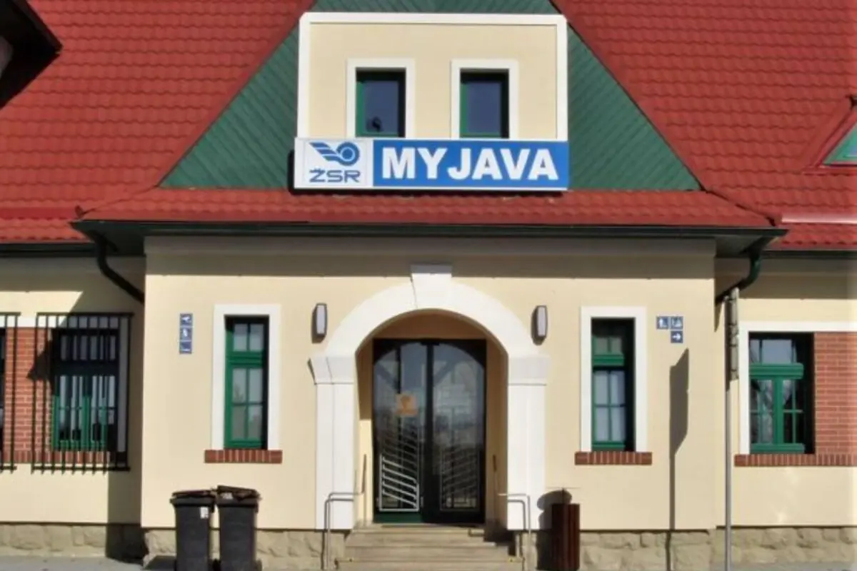 FOTO: Z Myjavy sa po novom dostanete priamym spojom až do Hodonína, foto 1