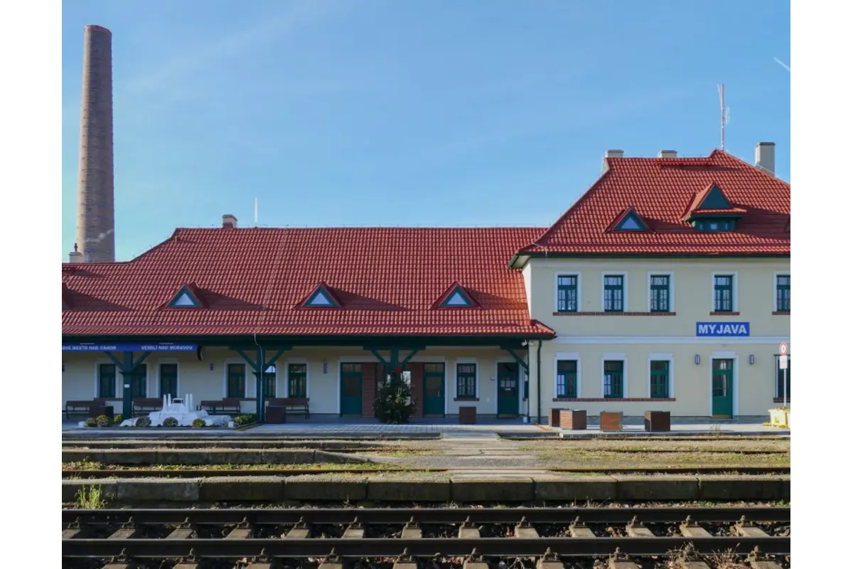 FOTO: Z Myjavy sa po novom dostanete priamym spojom až do Hodonína, foto 2