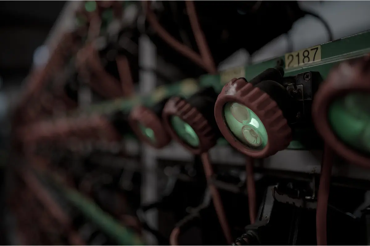 FOTO: Búranie banského triediča v Handlovej, foto 10