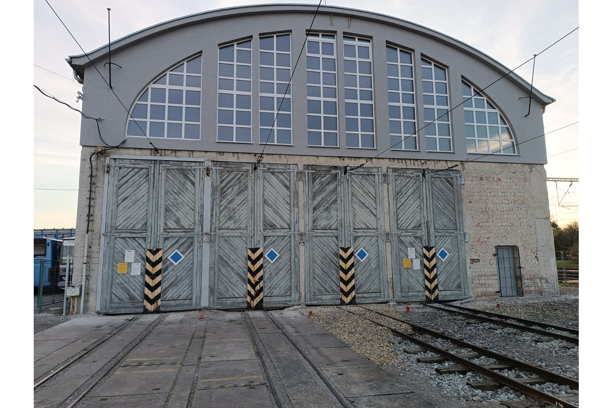 FOTO: Oprava električkového depa v Trenčianskej Teplej, foto 7