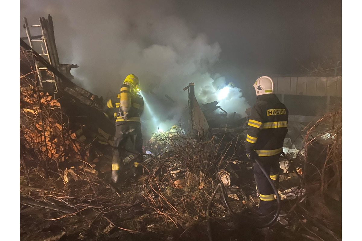 FOTO: Požiar v obci Poruba, foto 5