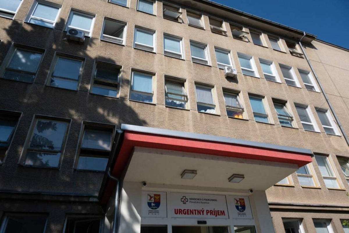 FOTO: Nemocnice v Myjave aj v Považskej Bystrici chcú mestá prevziať, kraj však mlčí , foto 1