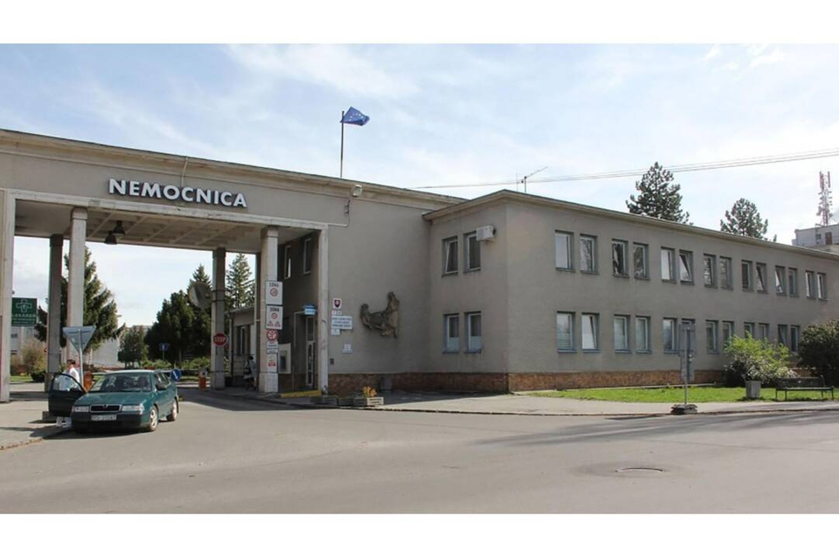 FOTO: Nemocnice v Myjave aj v Považskej Bystrici chcú mestá prevziať, kraj však mlčí , foto 2