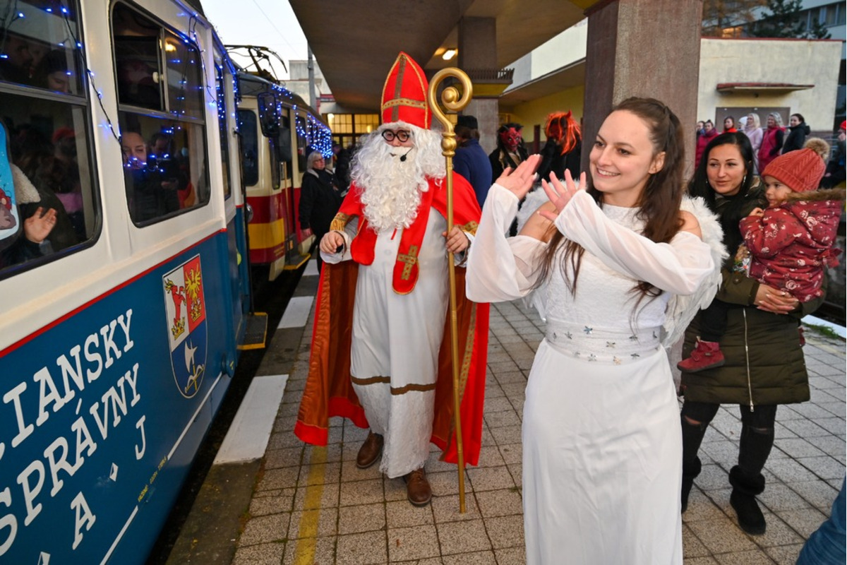 FOTO: Jazdy trenčianskou električkou, foto 6