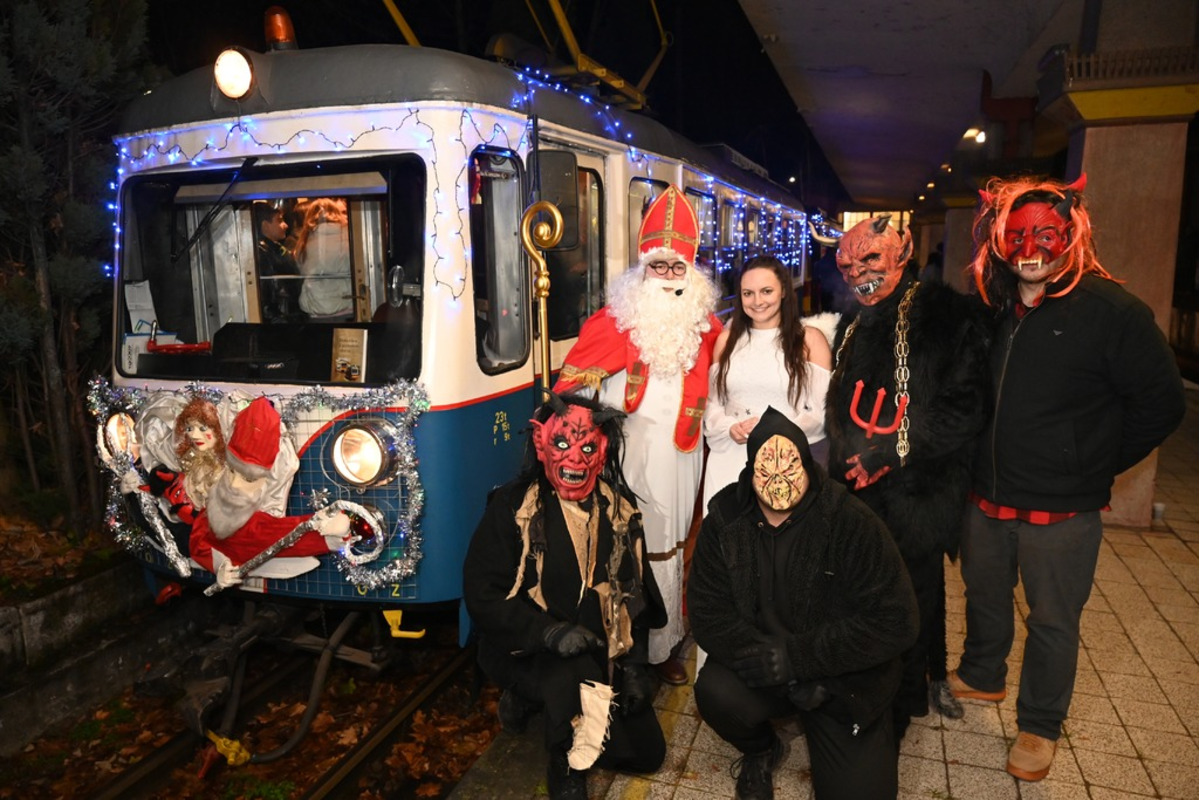 FOTO: Jazdy trenčianskou električkou, foto 8