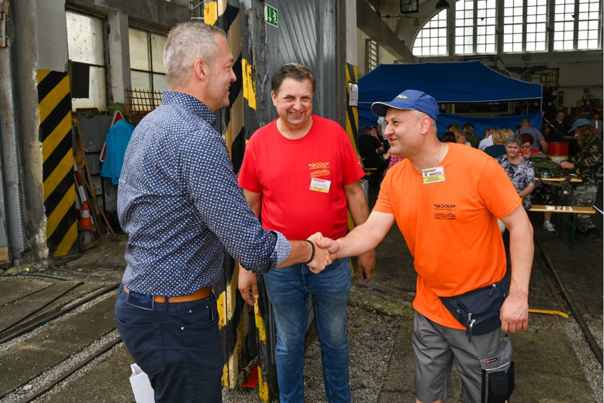 FOTO: Jazdy trenčianskou električkou, foto 10