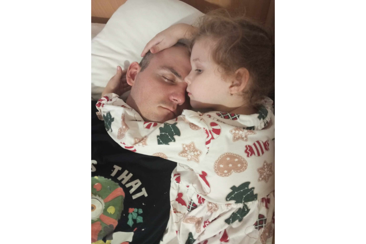 FOTO: Mladý otec Dominik z Dubnice nad Váhom havaroval, jeho rodina prosí o pomoc, foto 8