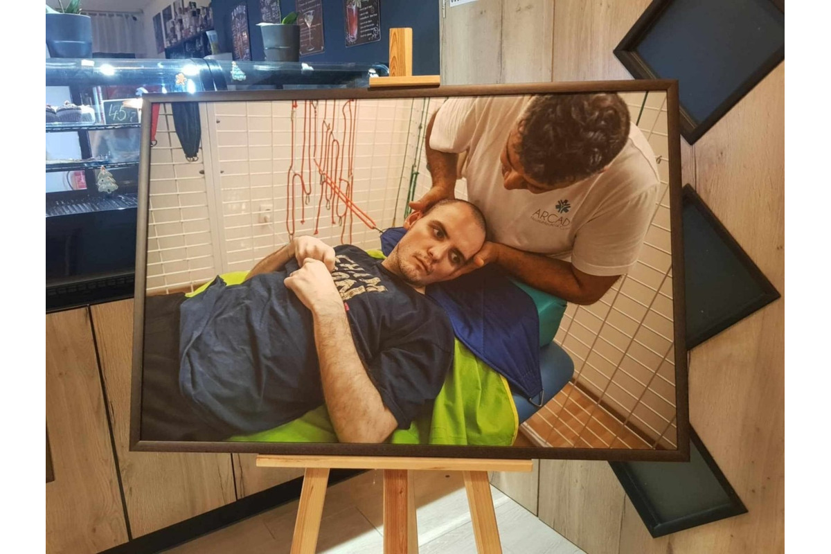 FOTO: Mladý otec Dominik z Dubnice nad Váhom havaroval, jeho rodina prosí o pomoc, foto 9