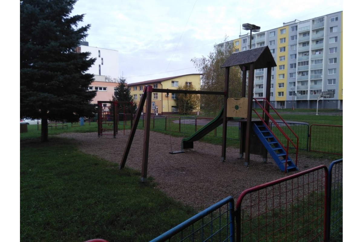 FOTO: Prievidžania dostanú novú multifunkčné ihrisko, foto 3