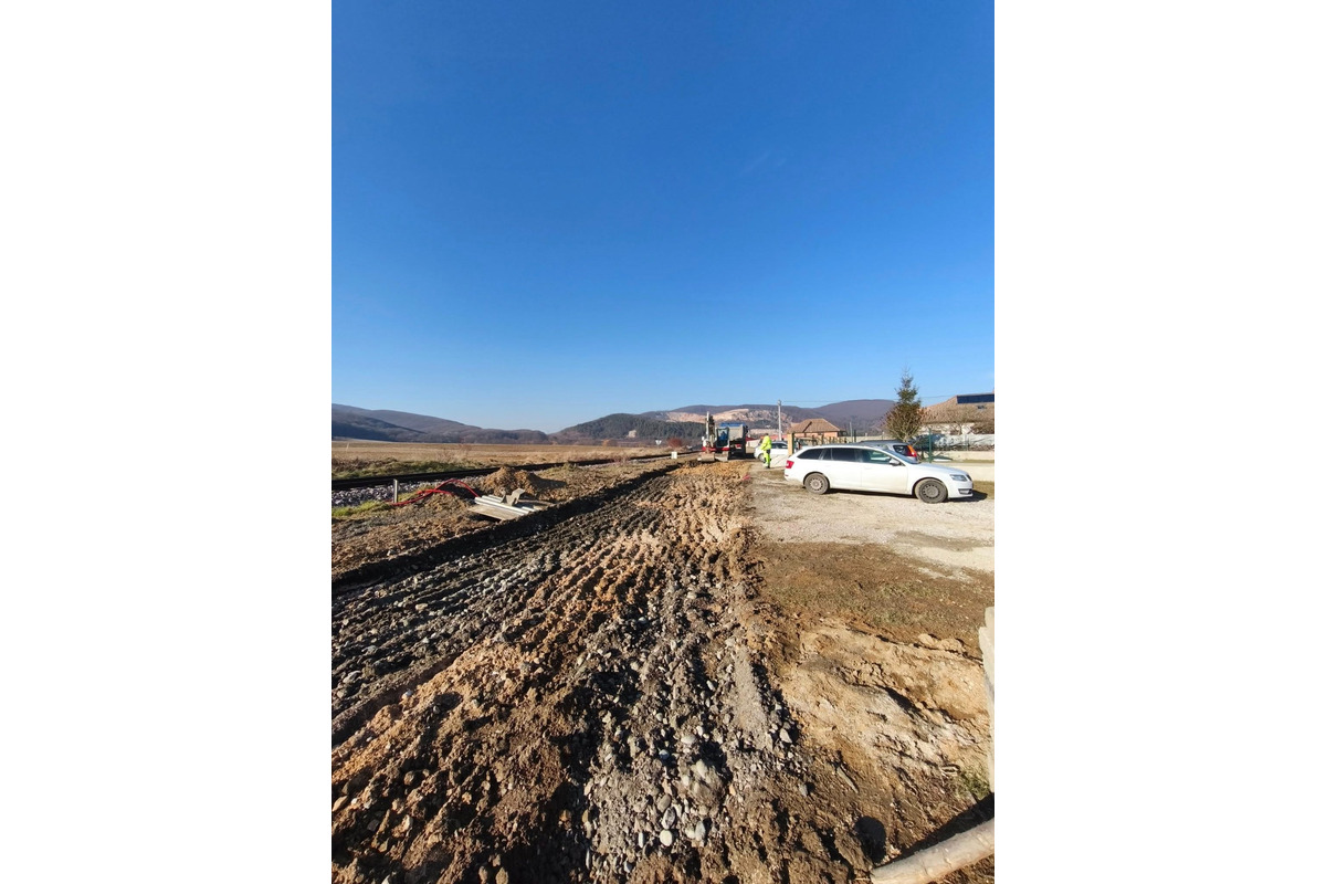 FOTO: Veľká rekonštrukcia ciest v Trenčianskom Jastrabom, foto 11