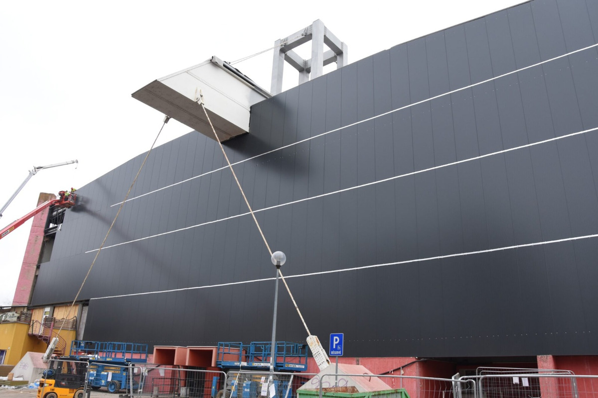 FOTO: Rekonštrukcia zimného štadióna, foto 2