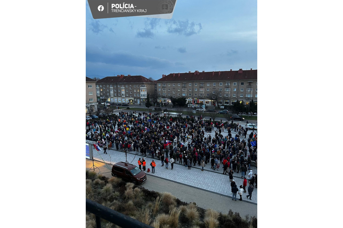 FOTO: Protesty v Trenčianskom kraji, foto 3