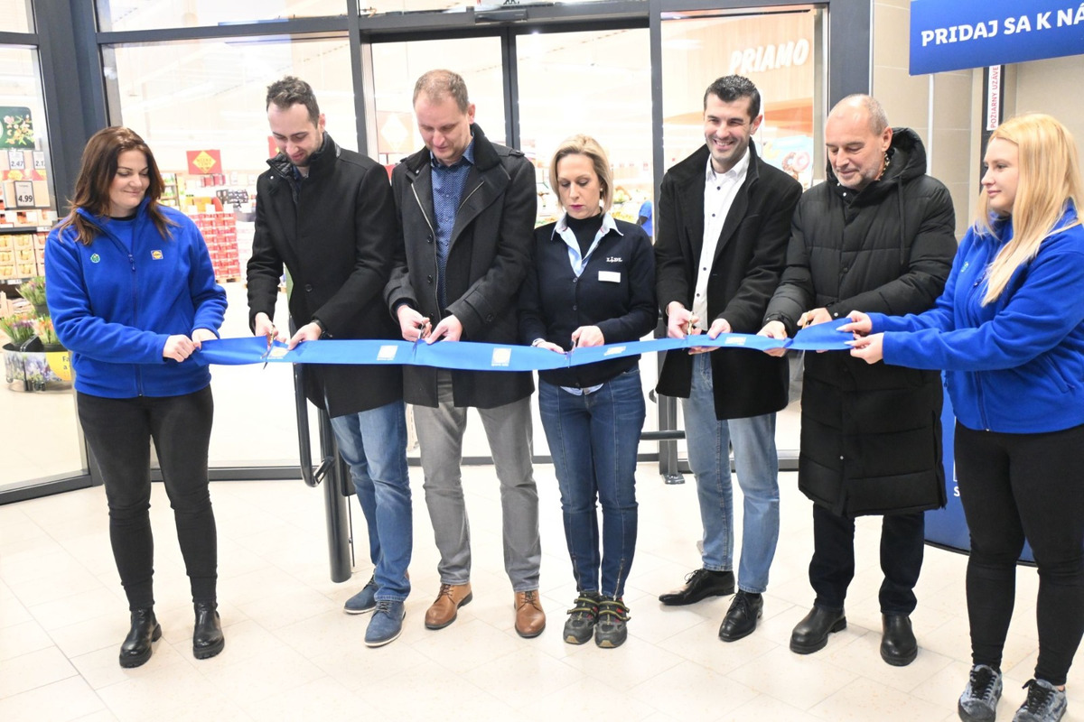 FOTO: Lidl v Starej Turej otvoril svoje brány. Nové pracovné miesta a projekt pomoci pre občanov, foto 3