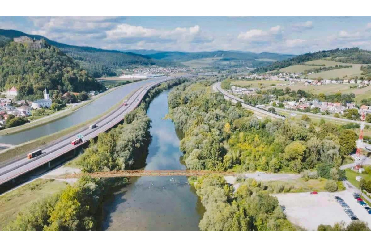 FOTO: Dva turistické body v Trenčianskom kraji prepojí dlhoočakávaná lávka ponad rieku Váh , foto 1