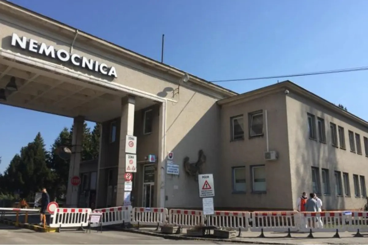 FOTO: Nemocnice v Trenčianskom kraji patria medzi horšie v hodnotení kvality , foto 1
