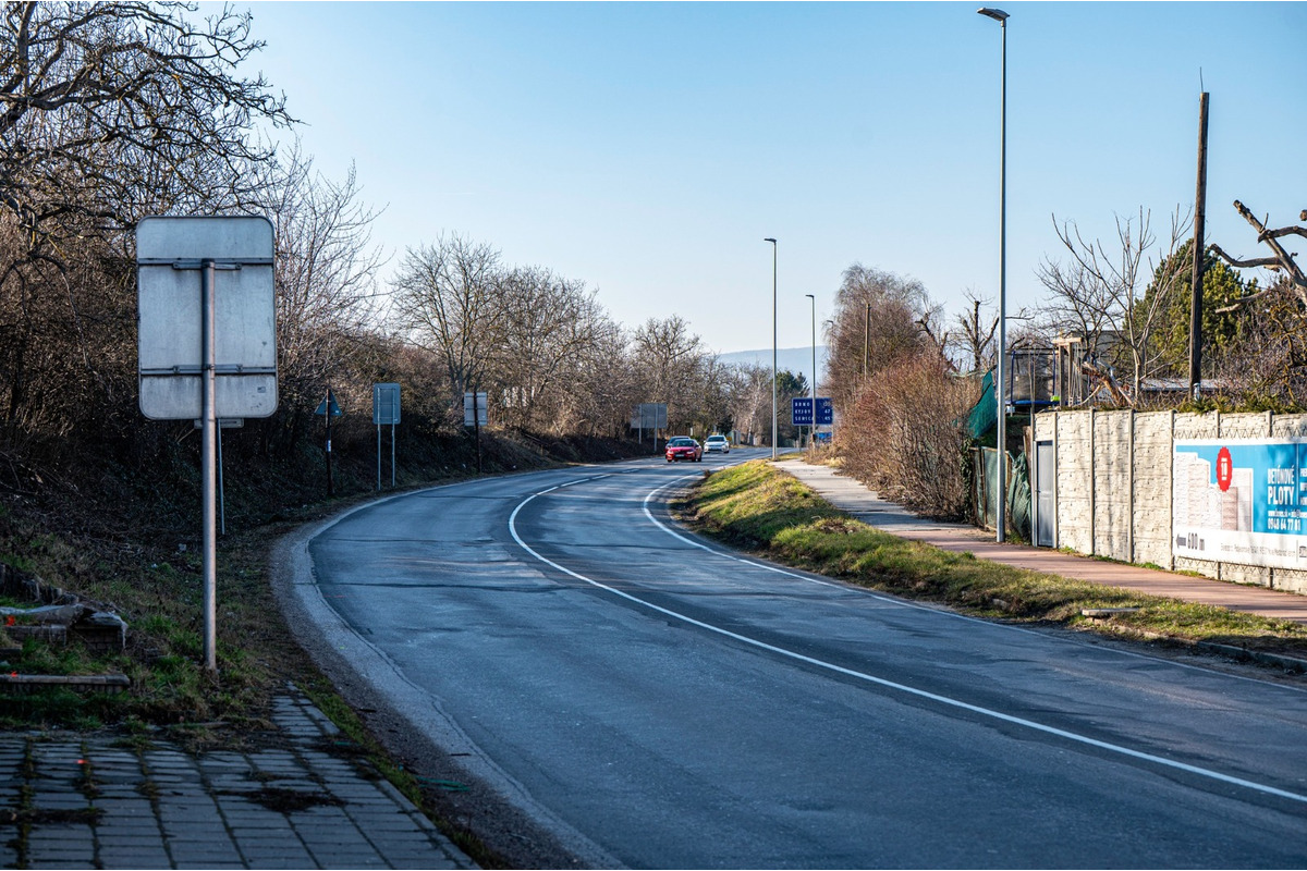 FOTO: Na I/54 v Novom Meste nad Váhom prebehne rekonštrukcia, foto 1