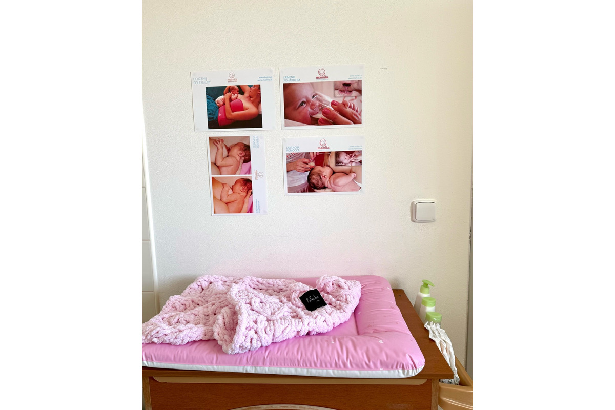 FOTO: Oddelenie šestonedelia v Bojniciach si mamičky pochvaľujú. Ponúka starostlivosť a pohodlie po pôrode, foto 4