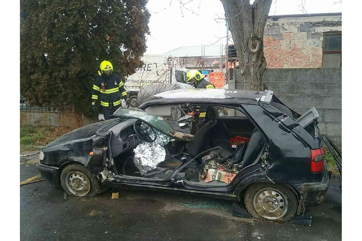FOTO: Februárové zásahy hasičov v Trenčianskom kraji, foto 2