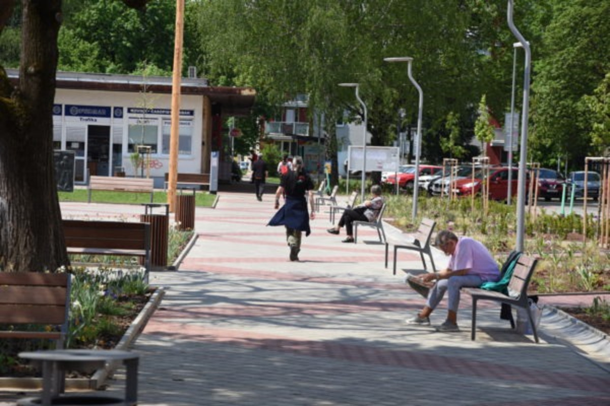 FOTO: Trenčanke pomohla neznáma žena dosvedčiť, že jej predavačka nevrátila výdavok , foto 2