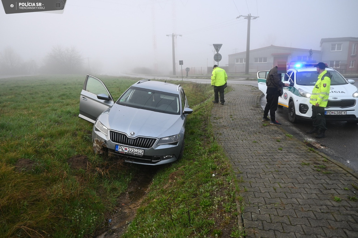 FOTO: Vodič s 2,48 promile havaroval v Bojniciach, skončil v cele, foto 2